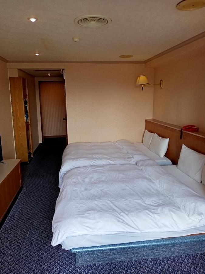 Chungli Business Hotel Zhongli Exterior photo