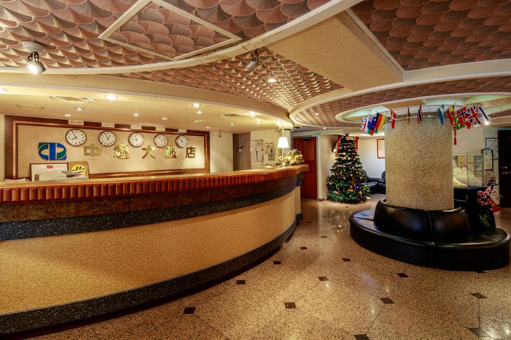 Chungli Business Hotel Zhongli Exterior photo